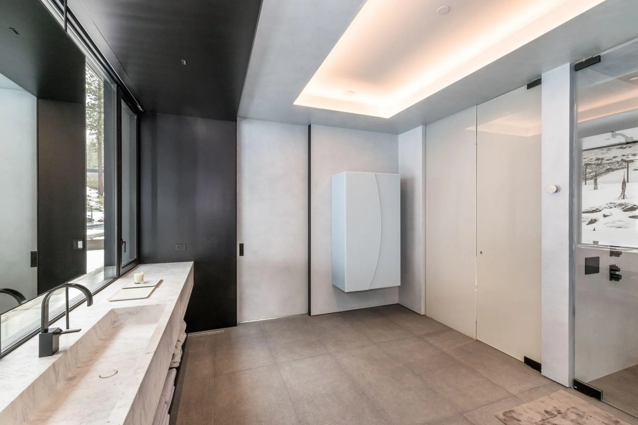Wall-to-Floor Waterproof finish by Rebel Venetian — Truckee & Tahoe (1)
